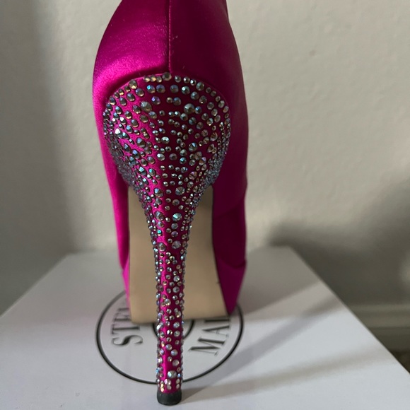 Steve Madden Partyy-R Rhinestone Heel 7.5 - Picture 5 of 5